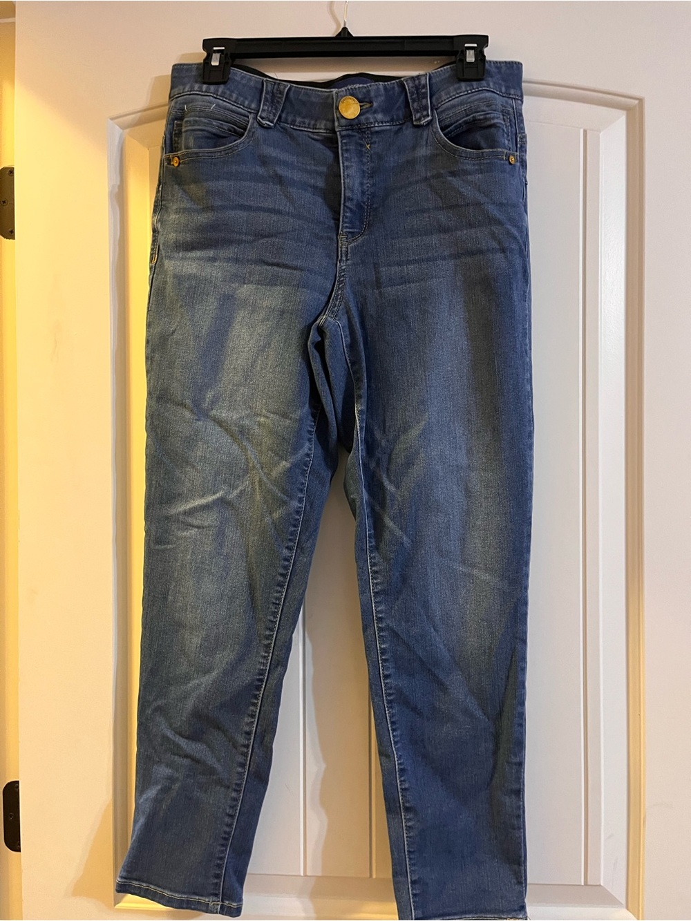 Women’s Democracy Skinny Jeans in Medium Blue Denim